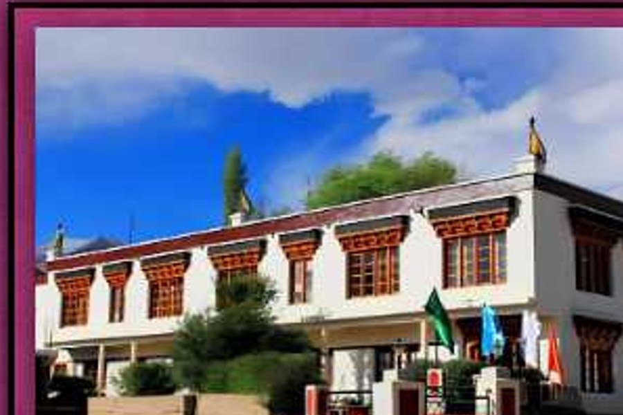 Mahay Palace